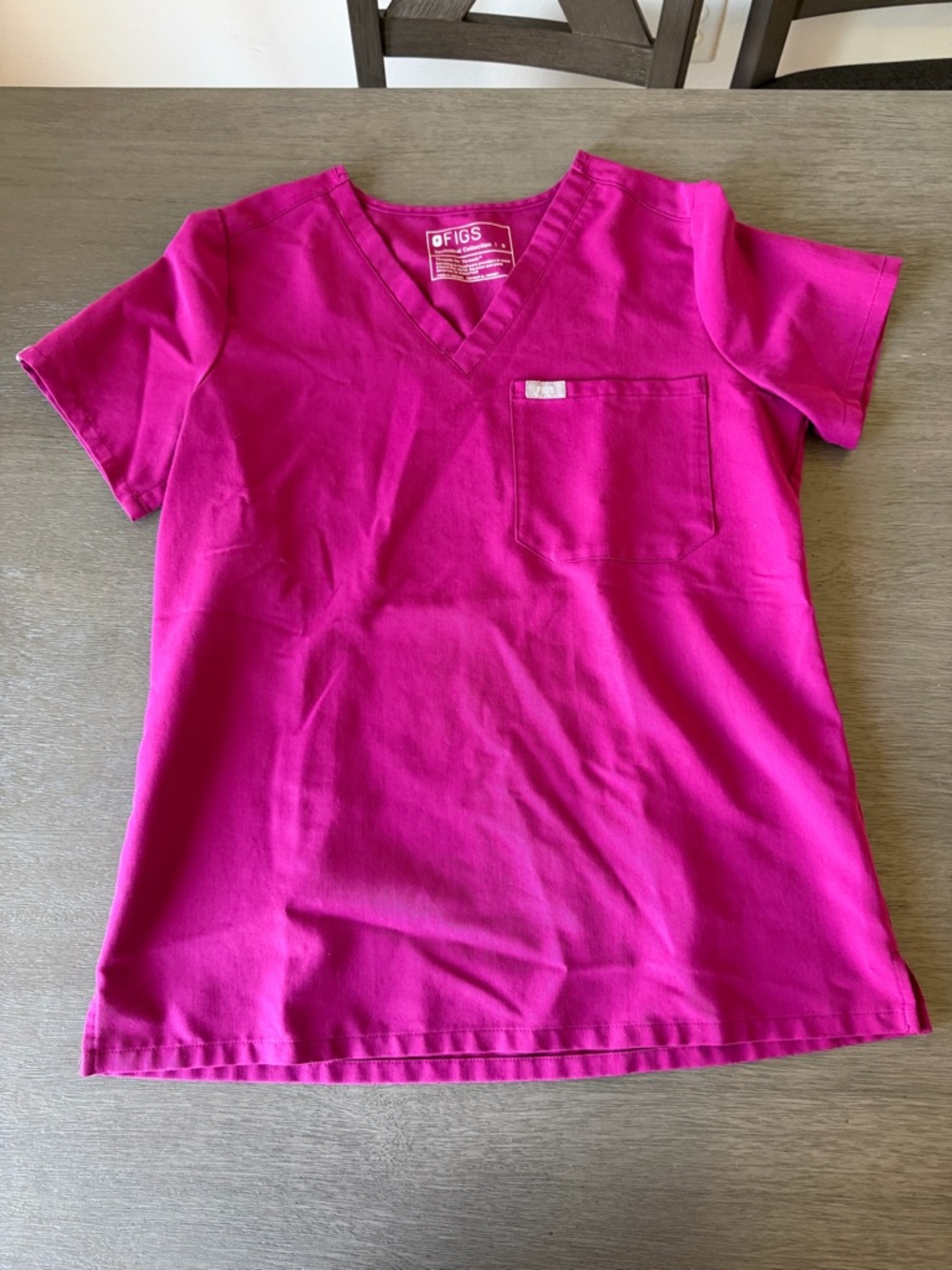 Figs Women's Scrub Set in Dark Magenta - Picture 2 of 3